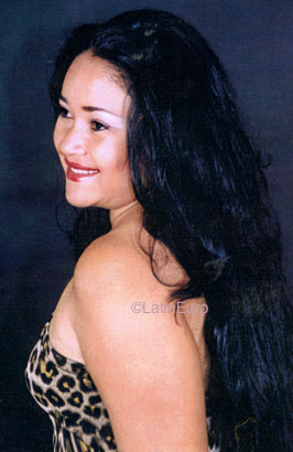 Date this young Brazil girl Martha from BRASILIA B8493