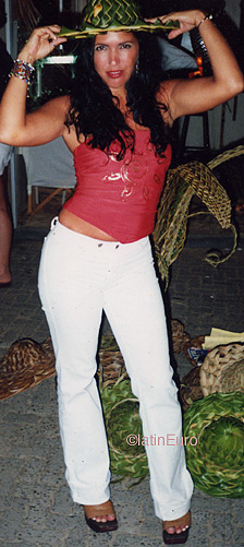 Date this delightful Brazil girl Marina from ARACAJU B8655