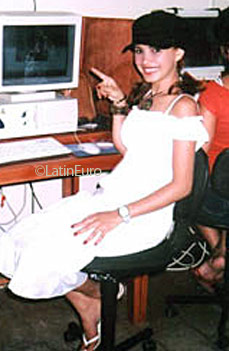 Date this gorgeous Brazil girl Elizangela from MANAUS B8701