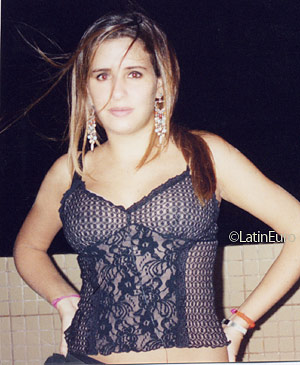 Date this delightful Brazil girl Veridiana from  B8772