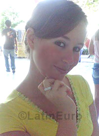 Date this attractive Brazil girl Carla from Fortaleza B880