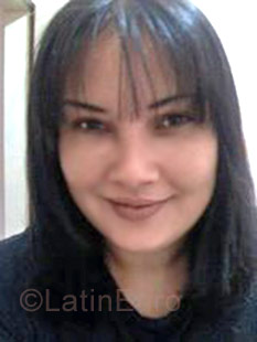 Date this fun Brazil girl Leandra from Ribeirao Preto B886