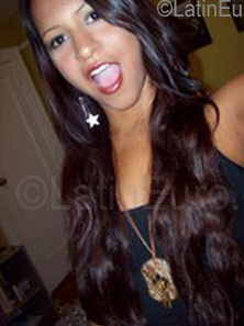 Date this georgeous Brazil girl Andreia from Porto Velho B972