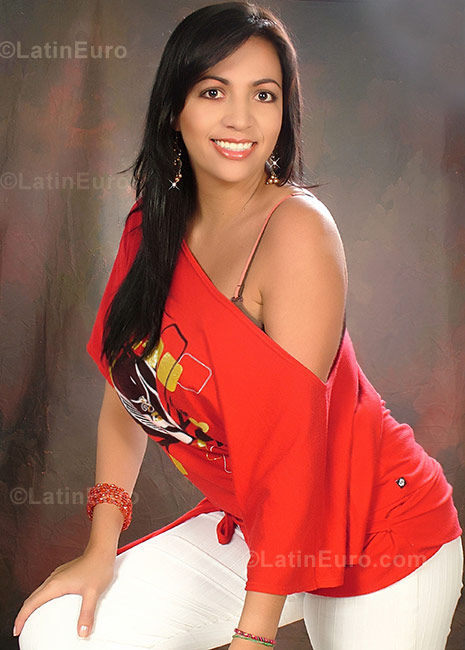 Date this young Colombia girl Milena from Medellin C8833