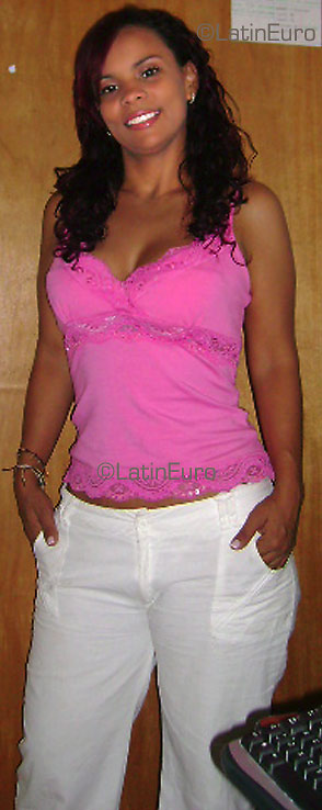 Date this exotic Colombia girl Maria from Cali C9210
