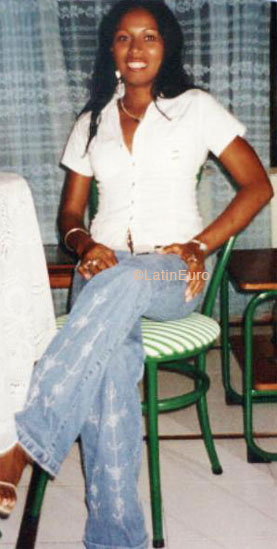Date this passionate Colombia girl Aleida from Cartagena C9594