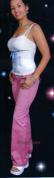 Date this sultry Colombia girl Martha from Bogota C9604