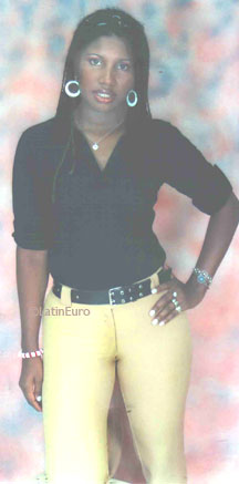 Date this happy Colombia girl Tatiana from Cali C9779