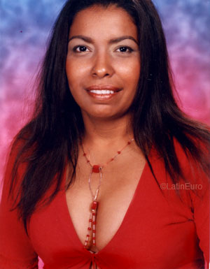 Date this delightful Colombia girl Sirly from Barranquilla C9866