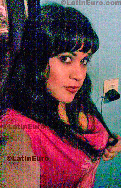 Date this cute Any Country girl Maria from  N-1084