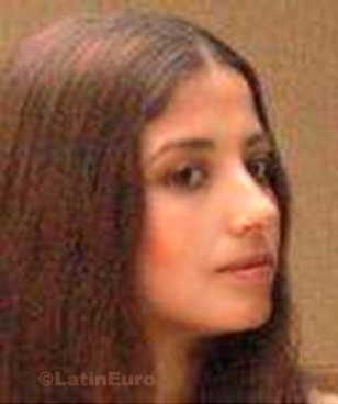 Date this tall Any Country girl Vinia from Guadalajara N-1150