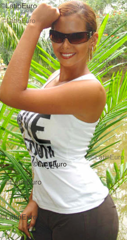 Date this funny Peru girl Karen from  N-129