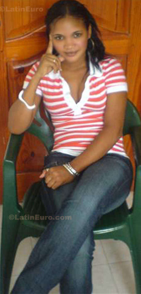 Date this charming Any Country girl Marlenis from Santiago N-1374