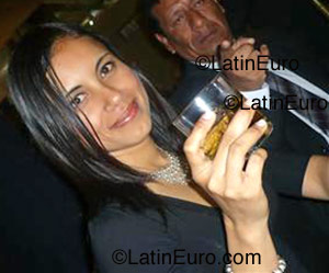 Date this voluptuous Peru girl Vanessa from Chiclayo N-208