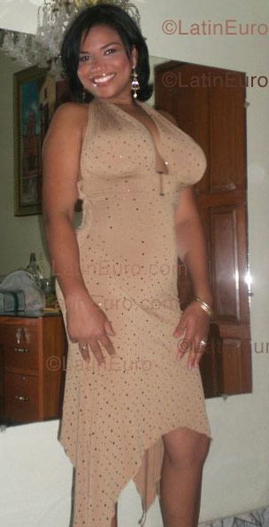 Date this exotic Dominican Republic girl Carmen from Santiago N-260