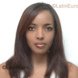 Date this cute Dominican Republic girl Drailis from Santo Domingo N-274