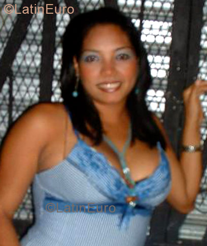 Date this foxy Dominican Republic girl Michell from San Francisco De Macoris  N-29