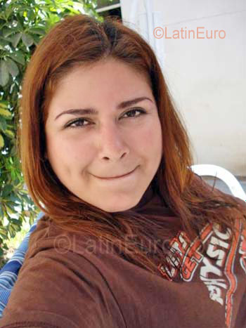 Date this foxy Peru girl Dahjana from Lima N-331