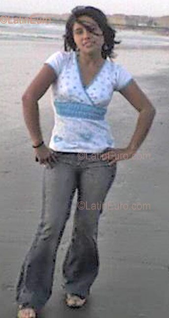 Date this cute Peru girl Rosmery from  N-332
