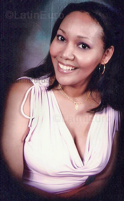 Date this exotic Honduras girl Maria from San Pedro Sula N-395