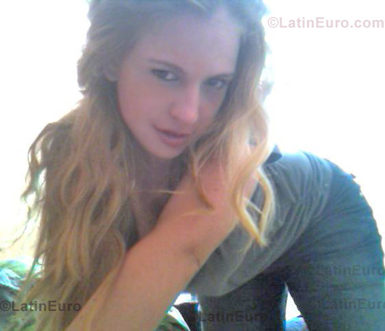 Date this cute Venezuela girl Melissa from  N-547