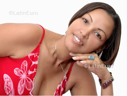 Date this georgeous Dominican Republic girl Noelia from San Cristobal N1144