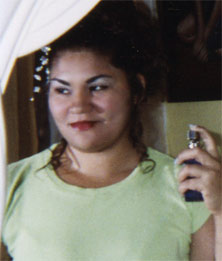 Date this hot United States girl Aracelis from Bristol N1210