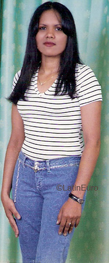 Date this funny Dominican Republic girl Mirka from Bani N1251