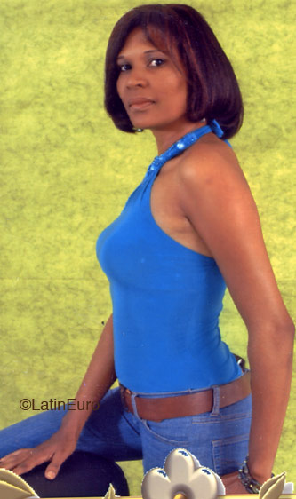 Date this stunning Dominican Republic girl Margarita from Bonao N1267