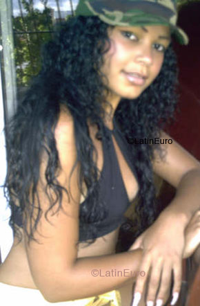 Date this delightful Dominican Republic girl Rosmery from Santiago N1472