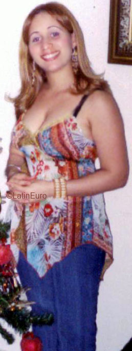 Date this charming Dominican Republic girl Mariela from Santo Domingo N1552
