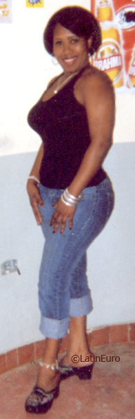 Date this stunning Dominican Republic girl Angela from  N1646