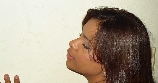 Date this happy Dominican Republic girl Leydy from  N1651