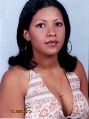Date this funny Honduras girl Ana from Choloma N1684