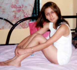 Date this hot Honduras girl Jessenia from  N1712