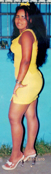 Date this good-looking Dominican Republic girl Jisel from Santo Domingo N1850