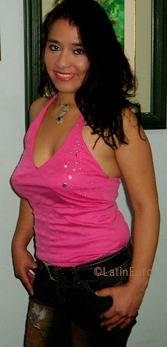 Date this young Peru girl Monica from Ica N2195