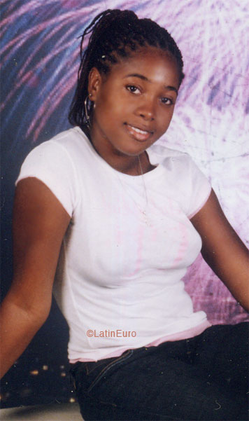 Date this cute Jamaica girl N2257 from Montego Bay N2257