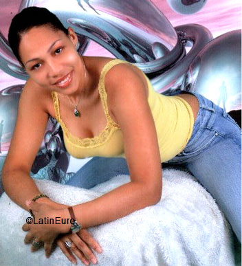 Date this gorgeous Any Country girl Alba from  N2266