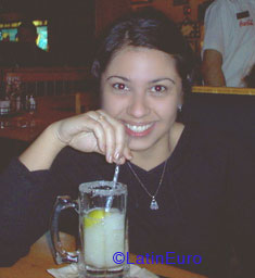 Date this passionate Honduras girl Lilian from San Pedro Sula N2332