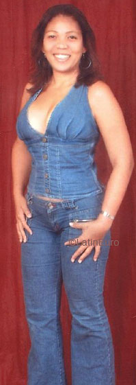 Date this charming Any Country girl Mailen from  N2528
