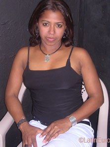 Date this delightful Dominican Republic girl Aura from  N2565