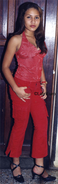 Date this gorgeous Honduras girl Lidiz from Yoro N2584