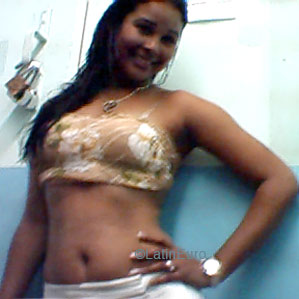 Date this pretty Any Country girl Wendy from  N2641