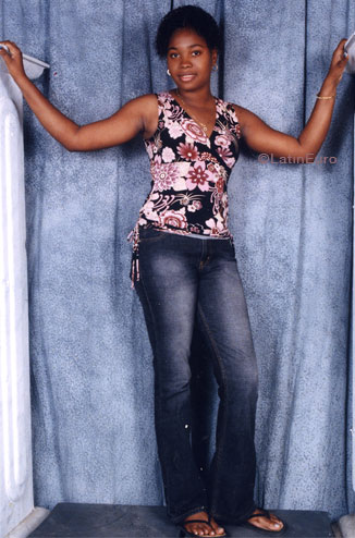 Date this young Jamaica girl Kemone from Montego Bay N2826