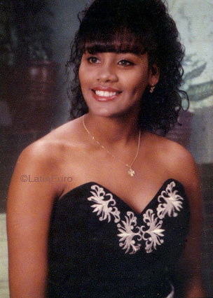 Date this hot Panama girl Sabrina from  N2842