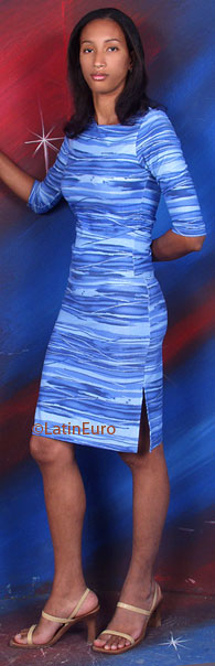 Date this athletic Dominican Republic girl Yocasta from  N2956