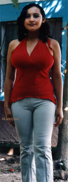 Date this delightful Honduras girl Norma from Yoro N3091