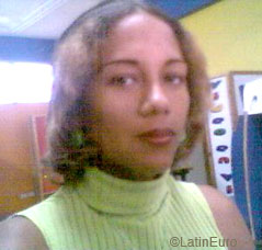 Date this gorgeous Dominican Republic girl Jenny from Bonao N3098