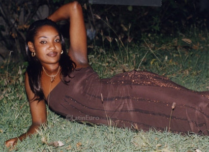 Date this stunning Jamaica girl Simon from Montego Bay N3223
